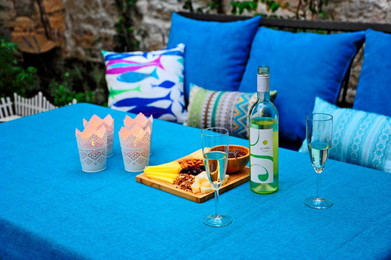 Luxury Apartment Dvor Split Bagian luar foto