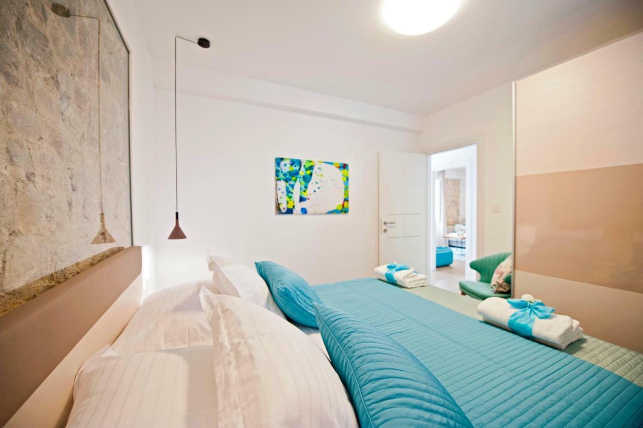 Luxury Apartment Dvor Split Bagian luar foto